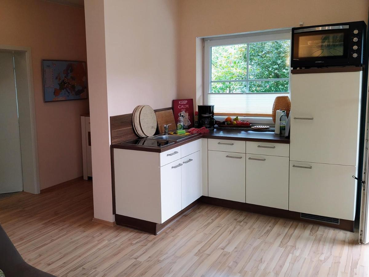 Entspannen Im Gruenen, Ferienwohnung Mit Eigenem Garten Keilberg Exterior foto