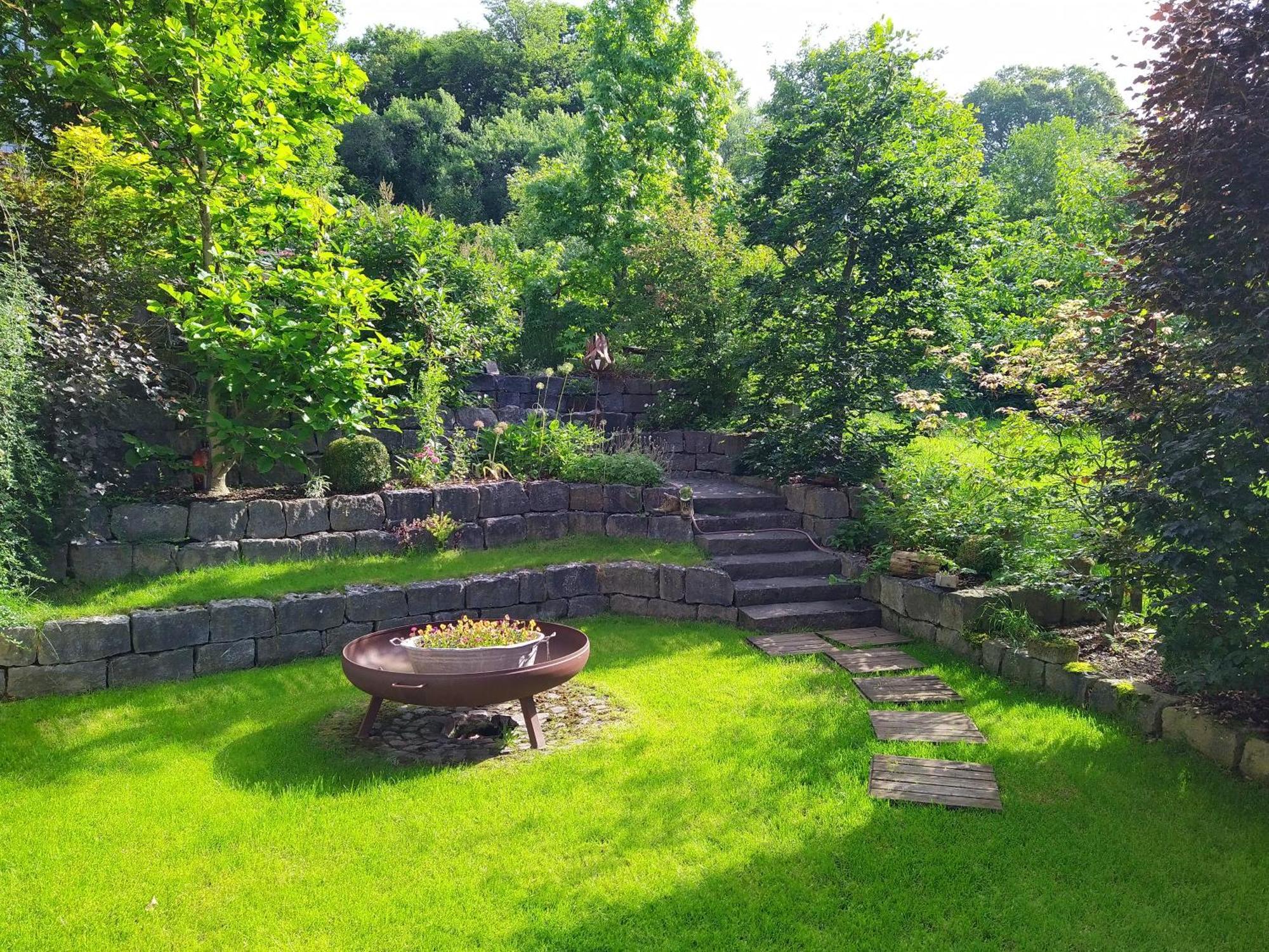 Entspannen Im Grunen, Ferienwohnung Mit Eigenem Garten Keilberg Exterior foto